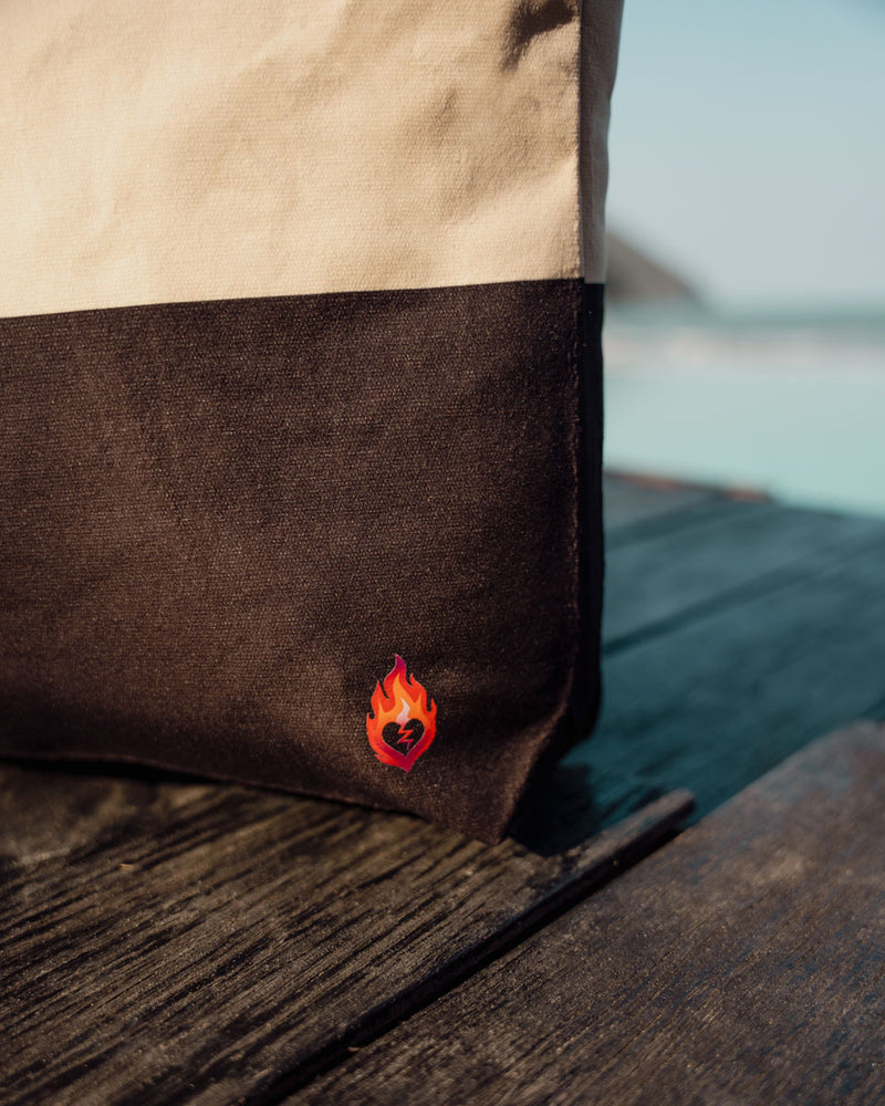 Temptation Island – Gold Rush Beach Bag (Zwart/Goud)